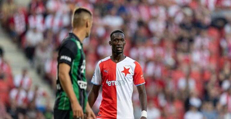 Ticho na lince Slavia – West Ham? Brzy skončí, tvrdí zdroj zevnitř