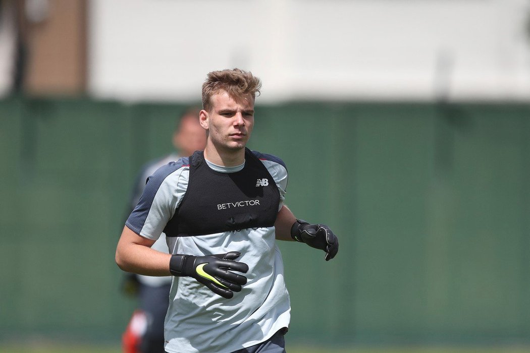 Jaroš Liverpool hostování