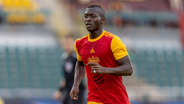 Pokazil dva transfery mimo ČR! Doumbia v Dukle končí