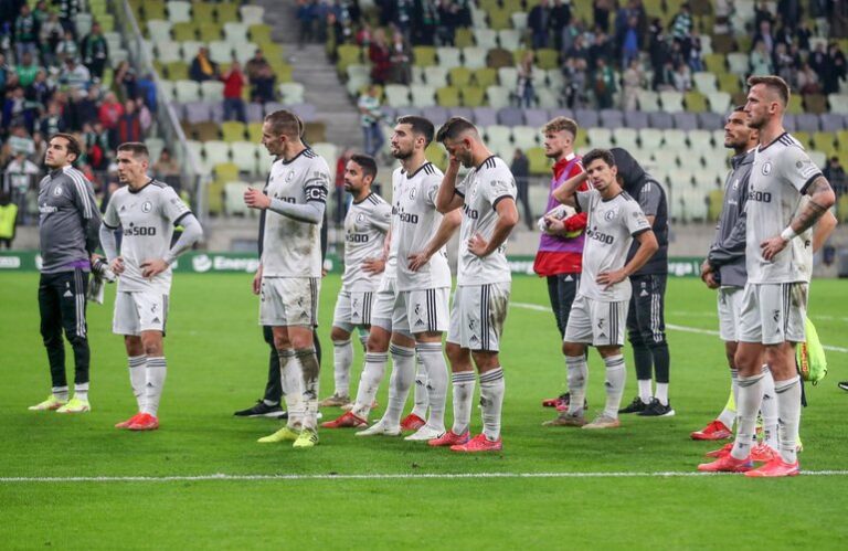 Mistr zralý na sestup. Proč je Legia na kolenou?