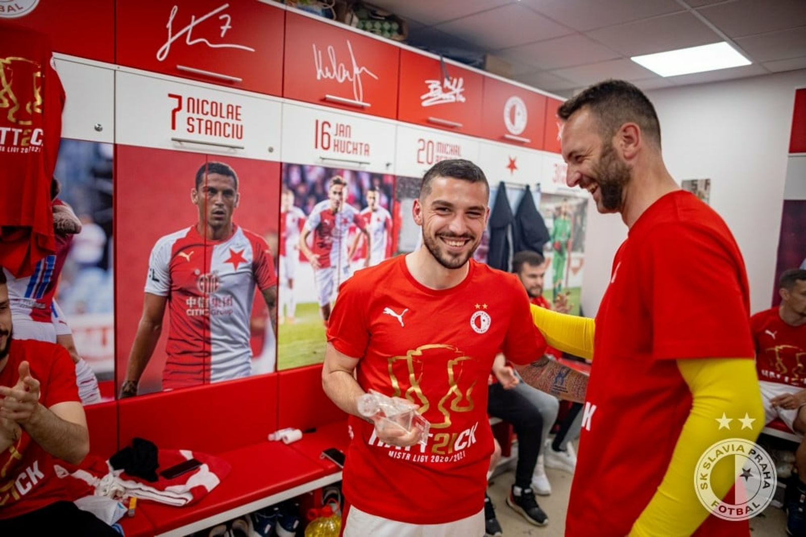 Pražská “S” opustily dvě zahraniční akvizice. Síla peněz sehrála důležitou roli