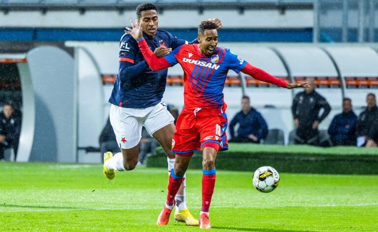 Sešívaný Michal: Slávisti, nebrečme