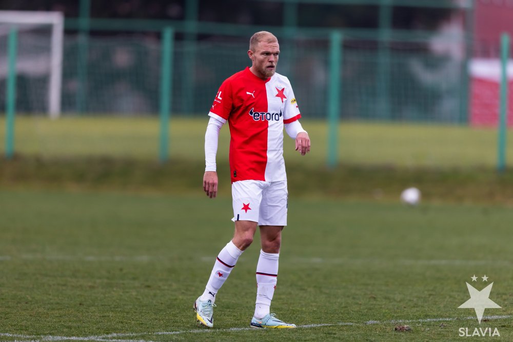 Ve slávistickém útoku bude těsno. Co čeká van Burena?