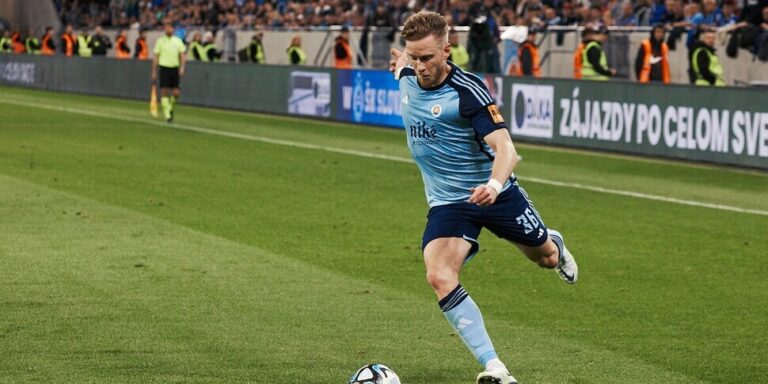 Jeden z najlepších obrancov opúšťa Slovan. Lovat mieri do Ruska