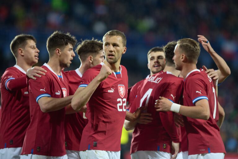 Reprezentace herně nezáří. Přesto podruhé vyhrála