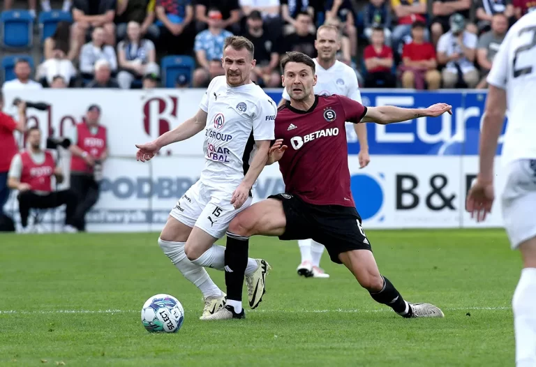 Slovácko sráží individuální chyby. Sparta je stále s náskokem první