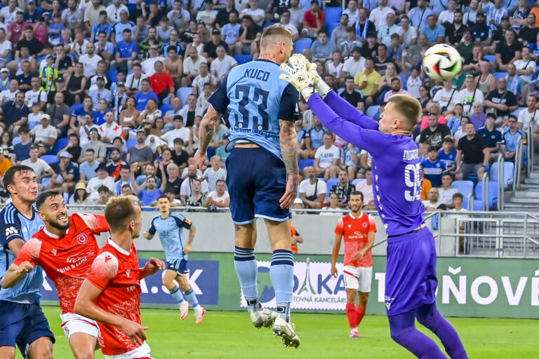 Slovan úvod sezóny zvládol, no zároveň dostal varovanie