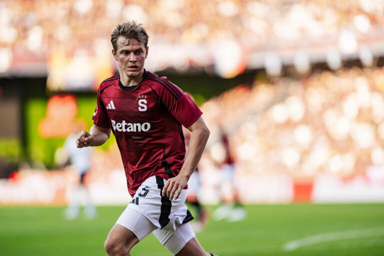 Zuřivý Sparťan: (Ne)úplně povedený sparťanský víkend ve světle souvislostí