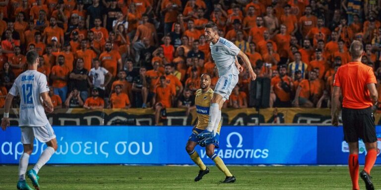 Slovan zvládol ťažkú odvetu. Nečaká ho derby, ale dánsky majster