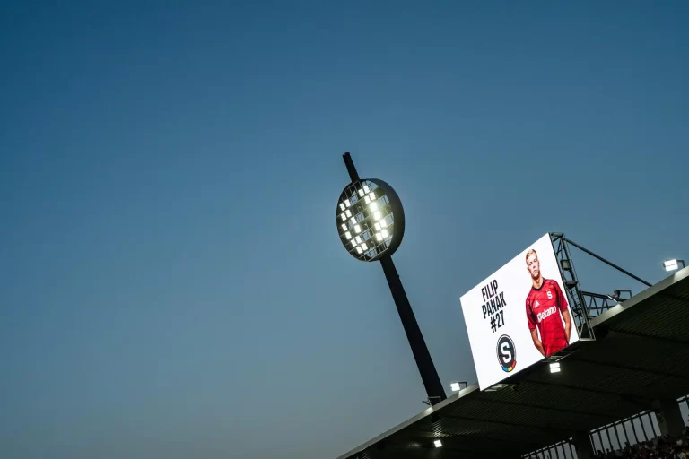 Sparta zakončila letní prázdniny hladkou výhrou Pod lízátky