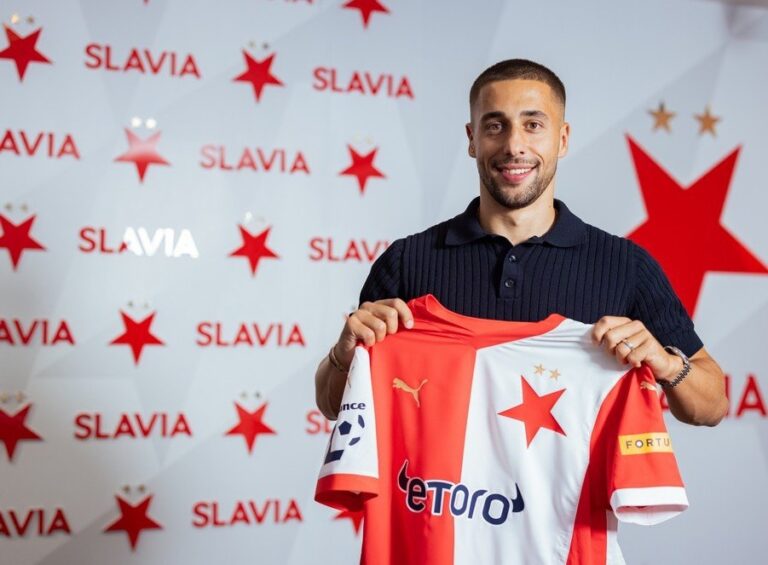 Zuřivý Sparťan: Pecky minulého týdne. Češi bravo, další návrat ztraceného syna a Holoubek je chlap