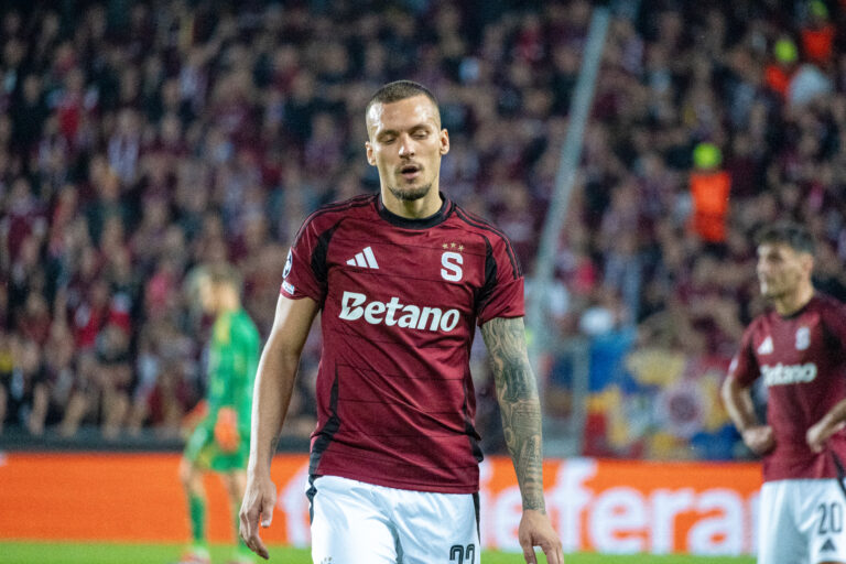 Proč se Sparta topí v krizi, zatímco její konkurenti válí?