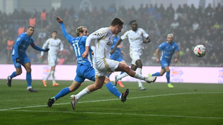 Sparta ukazuje, že každé dno jde ještě prohloubit