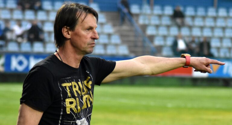 František Straka dal znovu průchod emocím. Zná Dynamo své cíle pro následující sezónu?