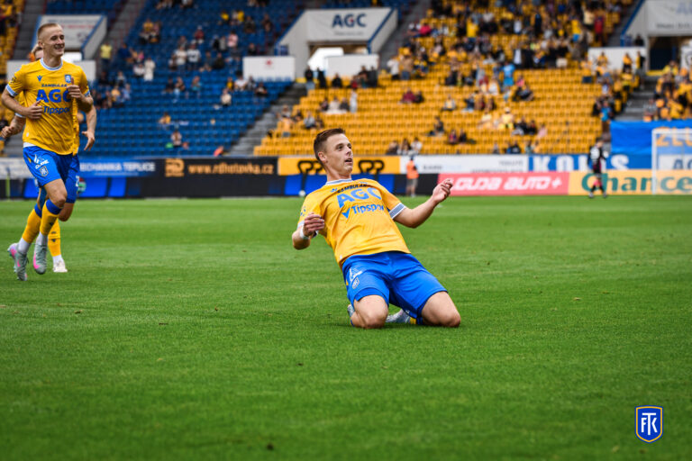 Hráči Bohemians inkasovali z každé teplické střely na branku. Životní zápas odehrál Michal Bílek
