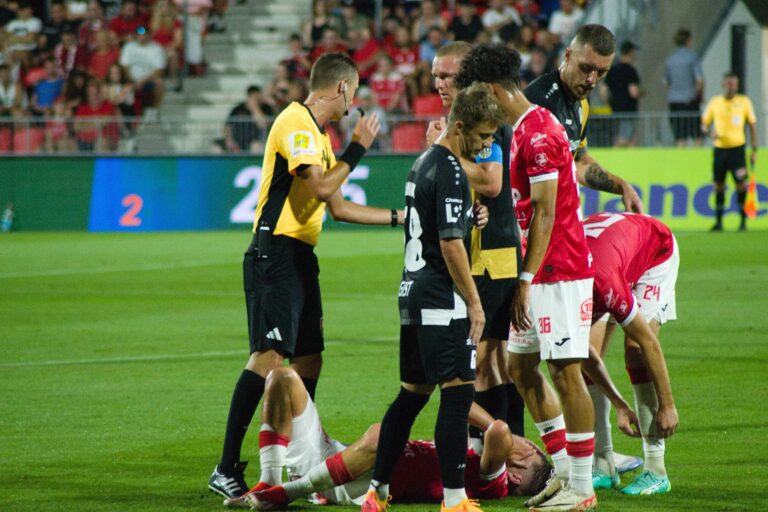 Kdo dá republice více – Hradec nebo Pardubice? Derby dostalo nový rozměr 