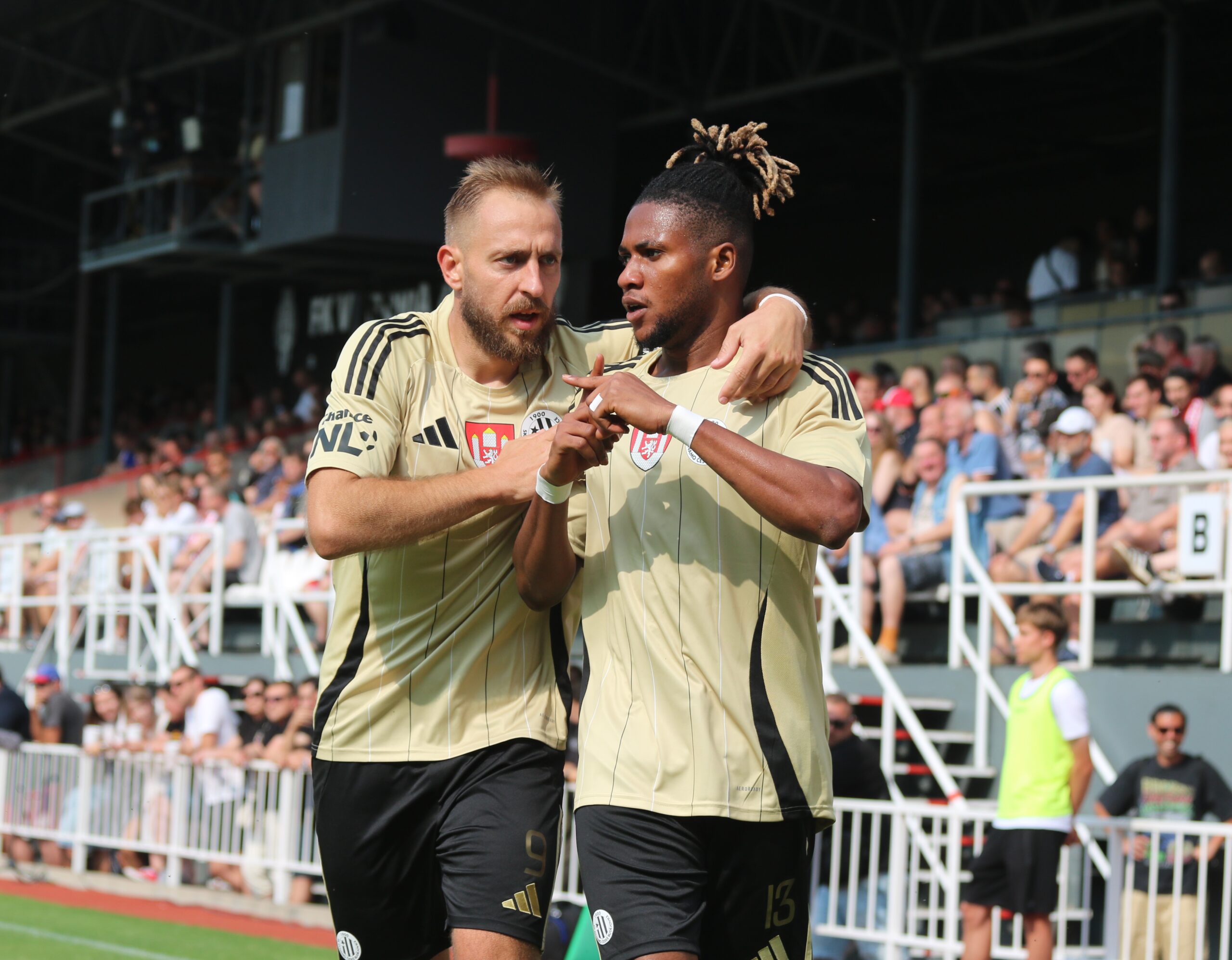 Nový objev druhé ligy! Igbokwe dal za Budějovice již tři góly