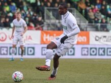 Může 22letý stoper z Karviné nahradit legendu Slavie?