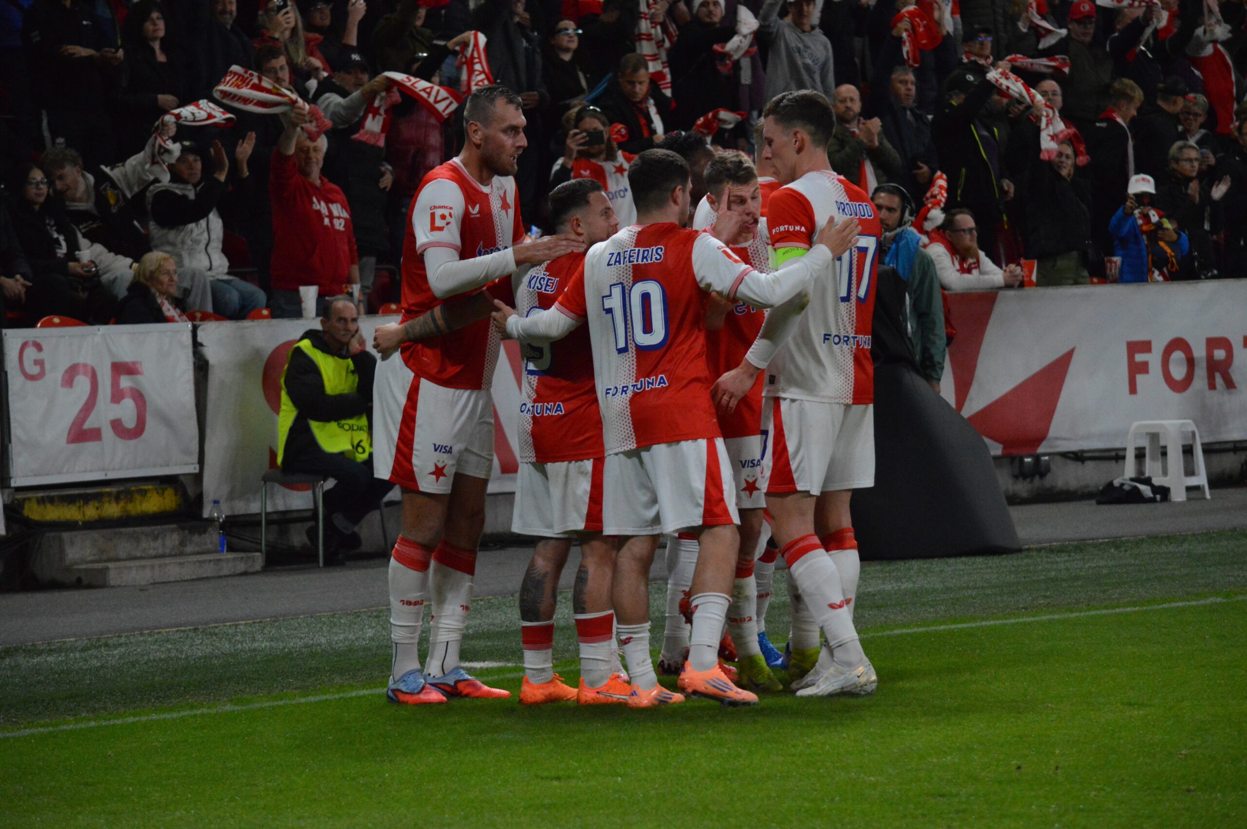 Slavii čeká gigant, přesto by ji milánští neměli podcenit. Bude to poslední zápas sešívaných na San Siru?