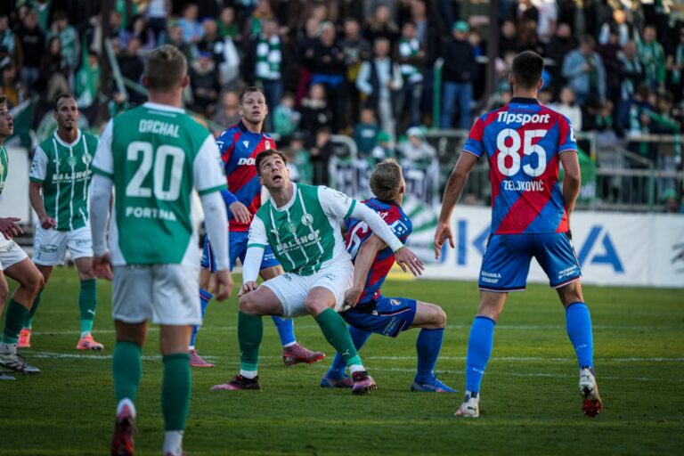 Hlasy z klokaní kapsy: Bohemka padla s Plzní. Venezuelská posila se uvedla vyloučením