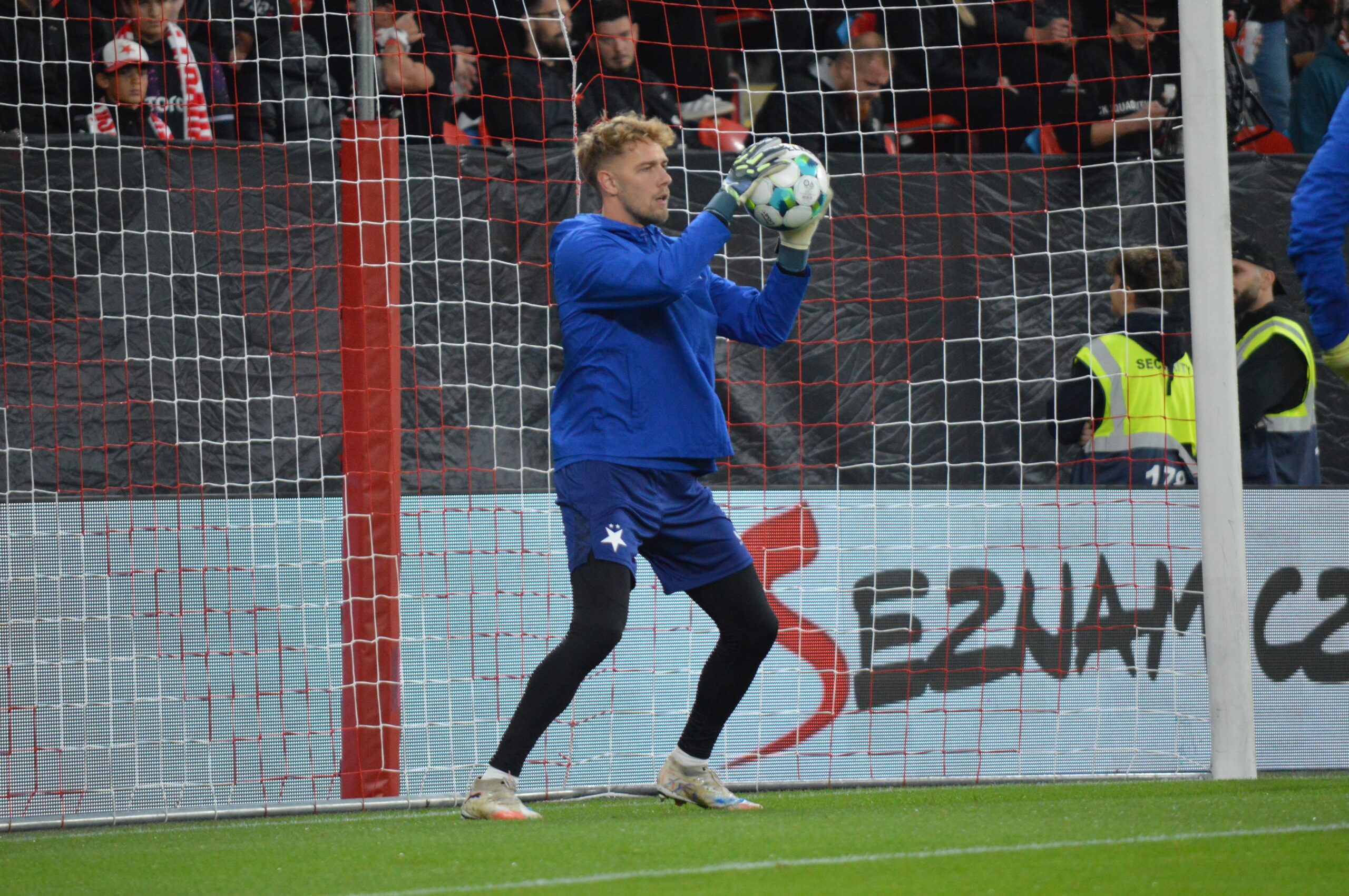 Slušný výkon Slavie s evropským celkem. Remíza však směrem k postupu nic moc neřeší