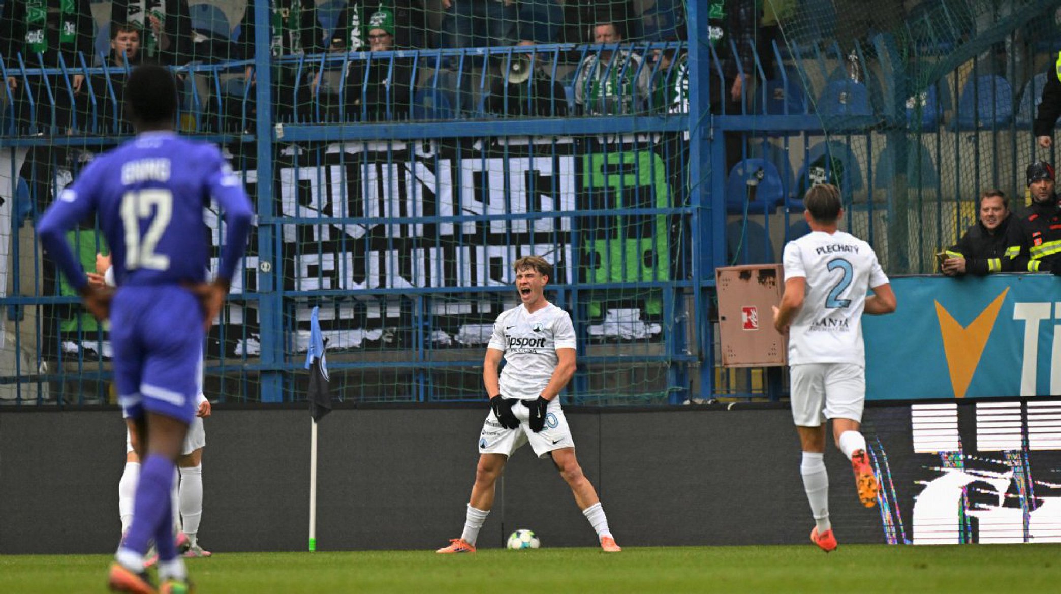 Ozvěny z Ještědu: Game, set, match. Slovan zasadil Karviné kanára