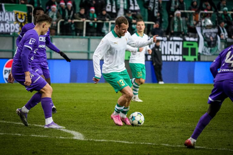 Hlasy z klokaní kapsy: Kolaps ve výročním zápase. Fanouškům došla trpělivost