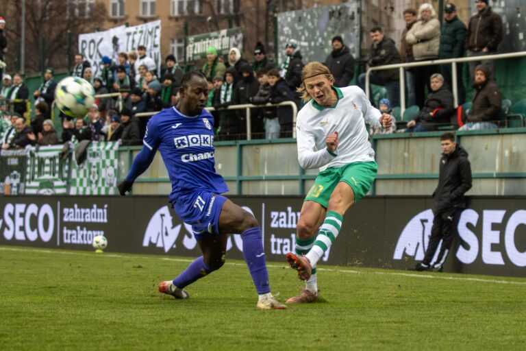 Siňavskij do Baníku. Je správné posilovat konkurenta v boji o záchranu?