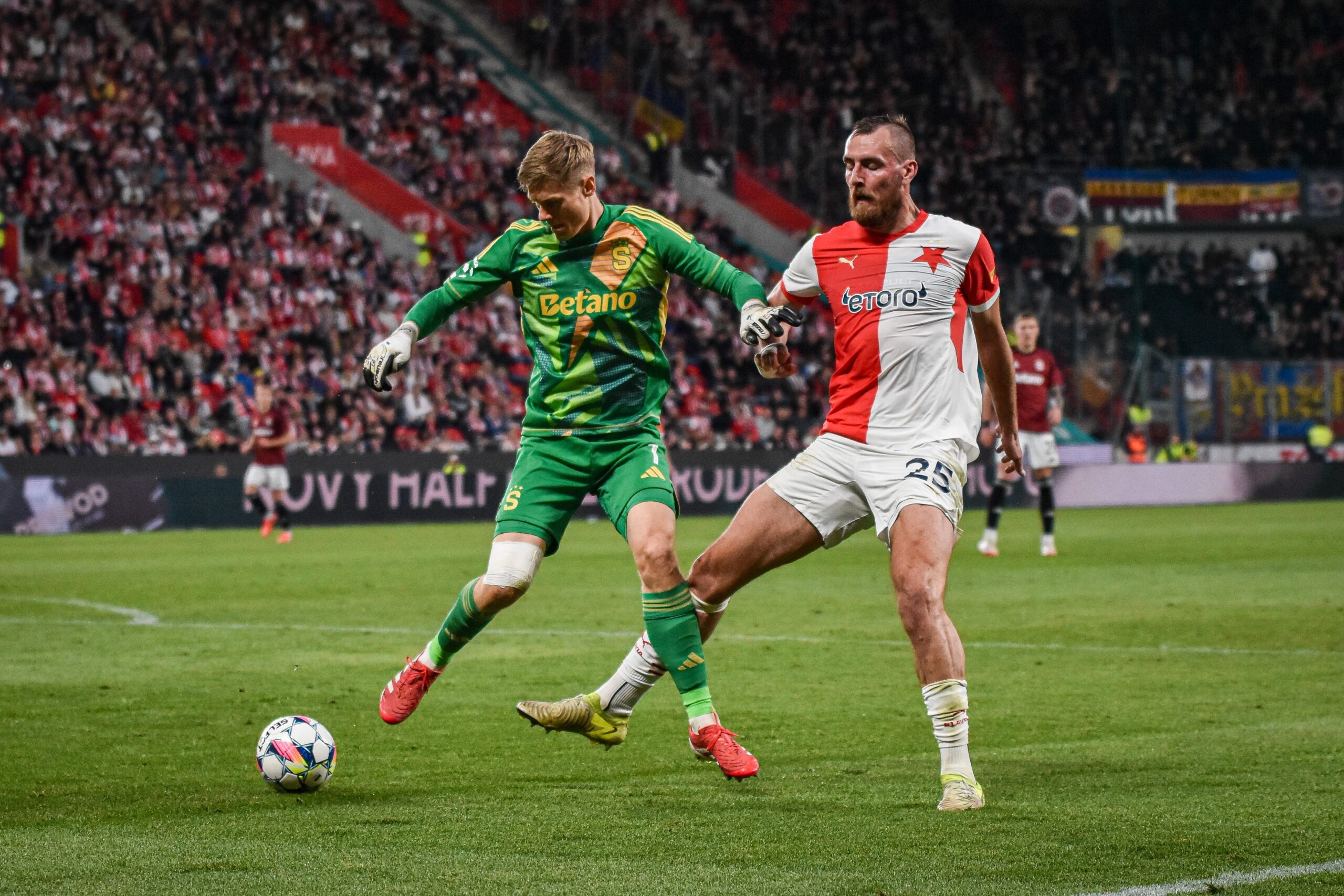 Ze srovnání pražských S v Lize mistrů vychází lépe Sparta