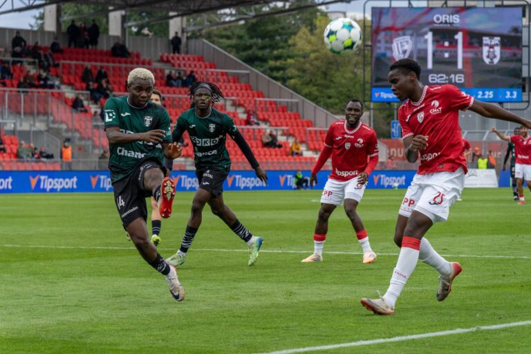 Slavia dokončuje další nákupy. Přijde hvězdný Nigérijec i talentované křídlo