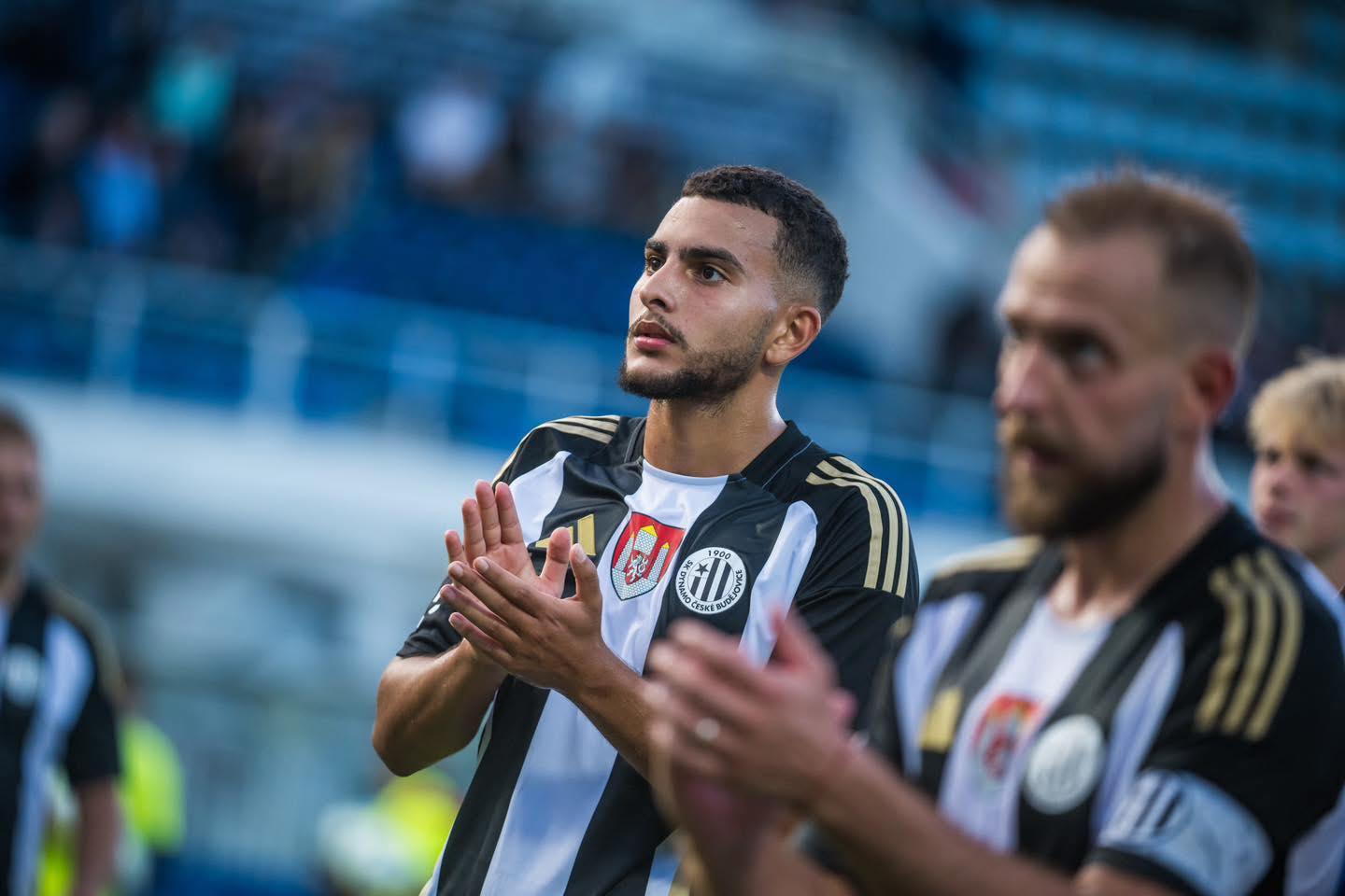 Velký otazník visí nad Dynamem. V přípravě zaznamenává spíše prohry a posily nepřicházejí