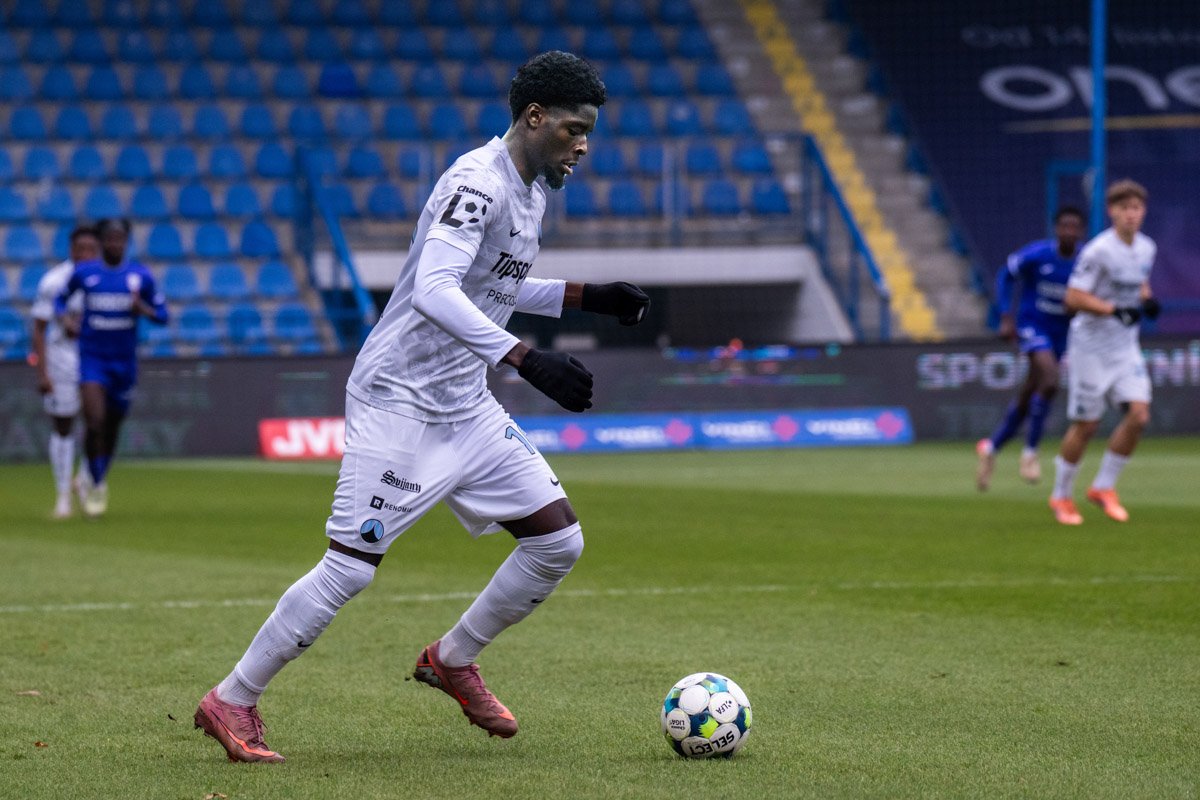 N´Guessanův raketový vzestup. Uloví ho Slavia?