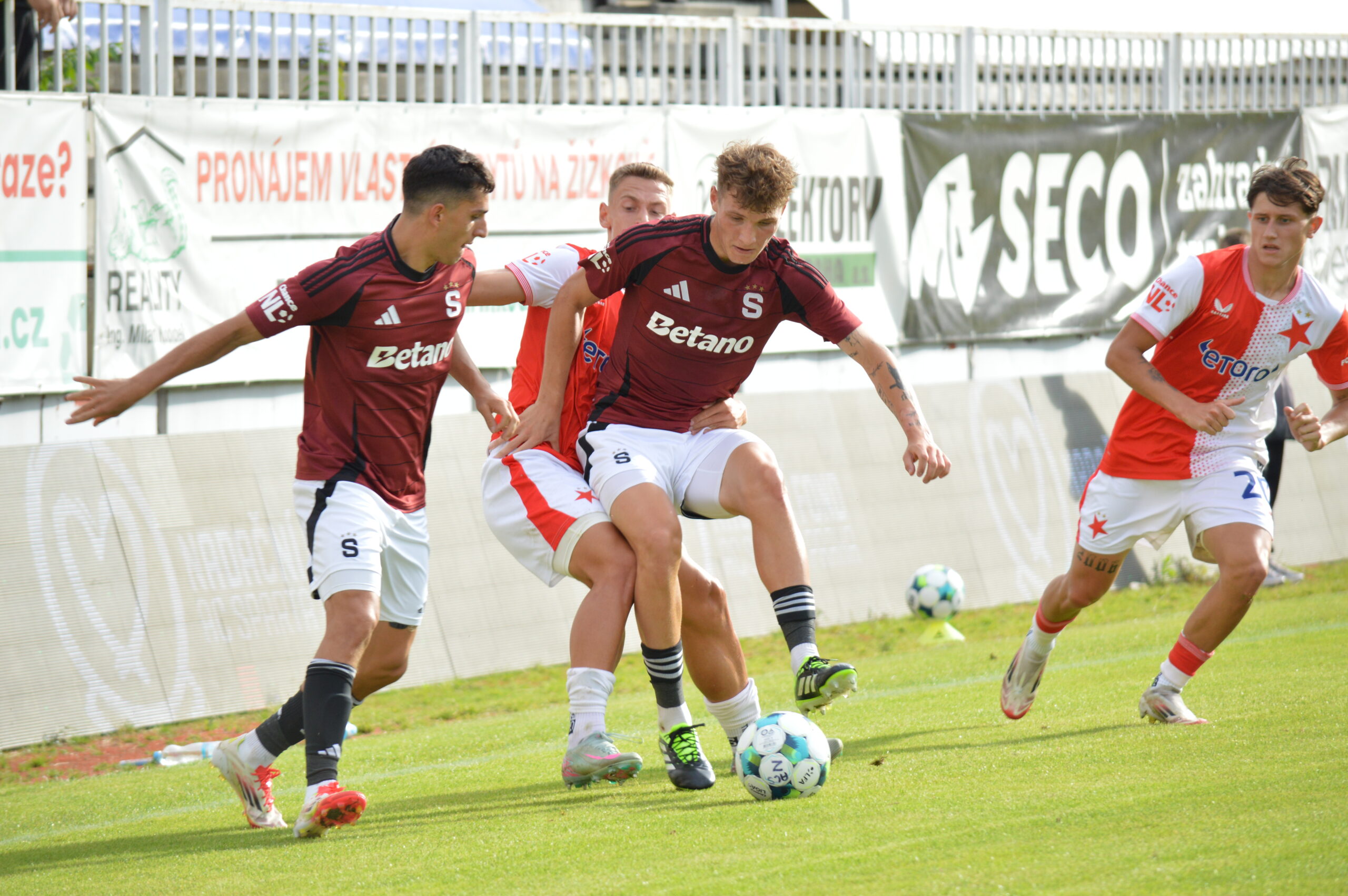 Sparta kopíruje Slavii: Milionové investice do mladých neznámých talentů