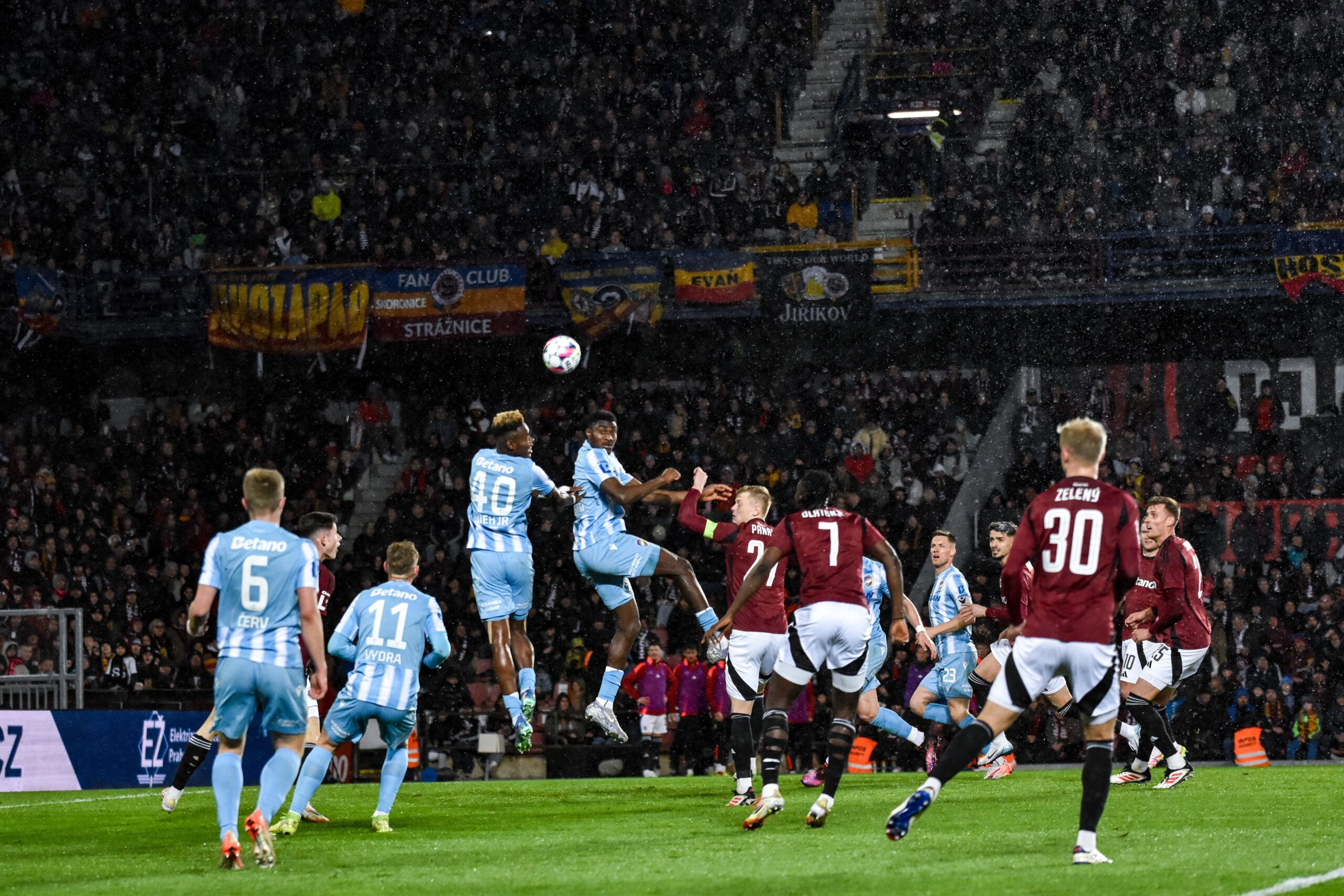 Šlágr kola mezi Plzní a Spartou je tady. Rozhodovat může domácí prostředí, absence či vymazání Haraslína