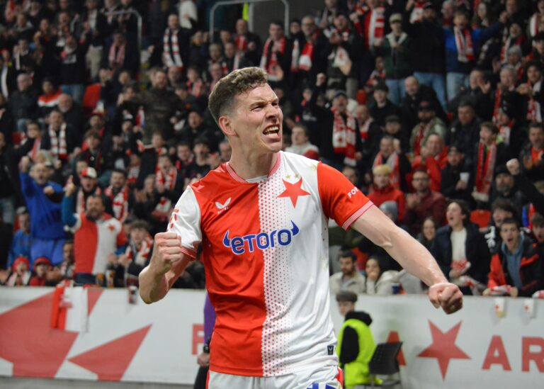 Slavia bez problémů zvítězila ve Zlíně. Opět se prosadil Chaloupek i náhradník Chytil