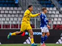 Christophe Kabongo dvoubrankovým hrdinou. Měla být potrestána jeho gólová oslava?