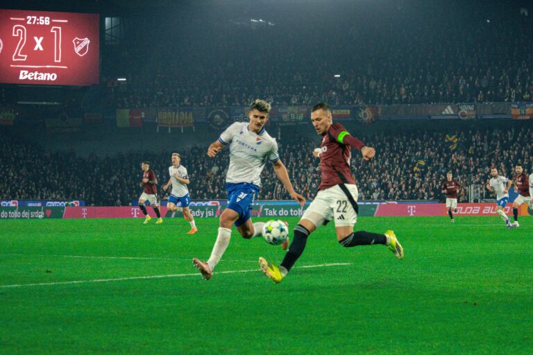 Derby bez hranic: Nejlepší jedenáctky českých a slovenských legionářů