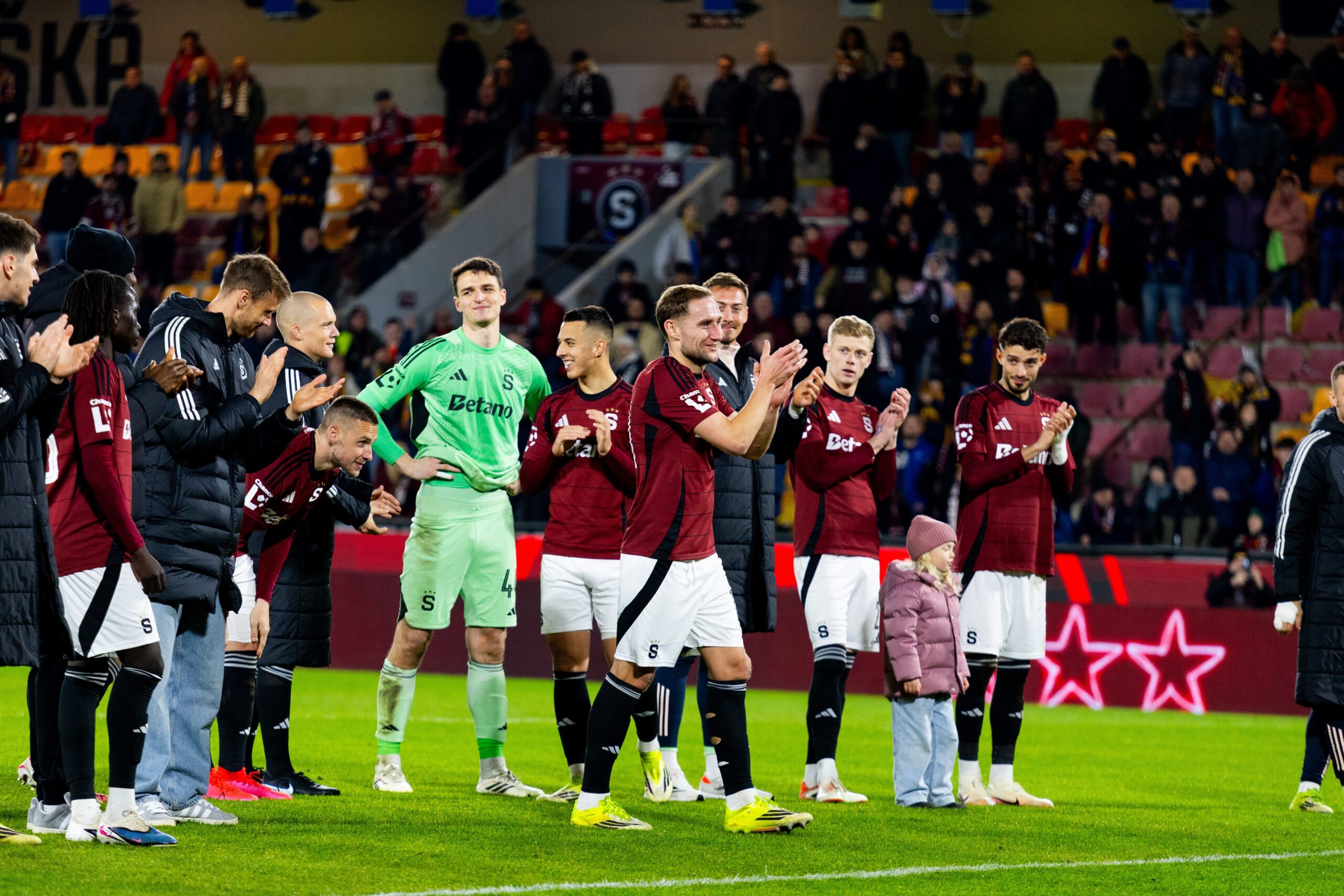 Sparta v boji o druhé místo: Uhájí letenští aspoň stříbro?