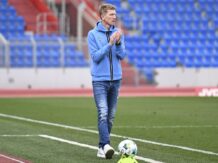 Dvorník měl jít do Dukly. Místo toho zachraňuje Baník před ní