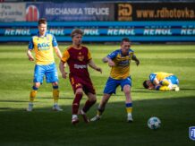 Teplice zdolaly Duklu, trenér Šustr nevídaně pálil do rozhodčího Berky