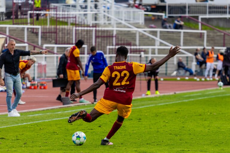 Dukla na cestě za záchranou? Vykročila až nečekaně dobrým krokem