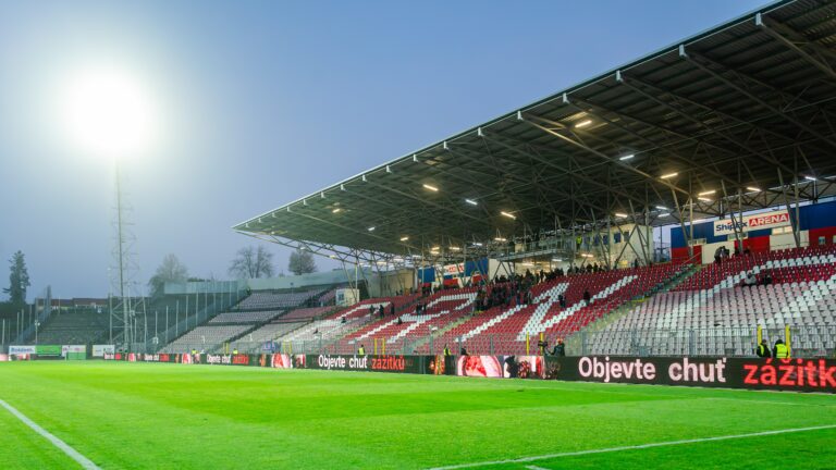 Brněnské derby v lize? Karviná mu možná otevřela dveře