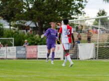 Další přípravný víkend Slavie. Zajímavý výkon Glossoa, nedostatek útočníků i nepřesvědčivý výkon Mbodjiho