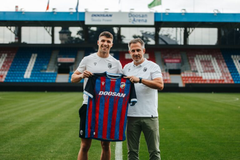 Plzeň posiluje obranu. Přichází Adam Gabriel i Denis Vavro