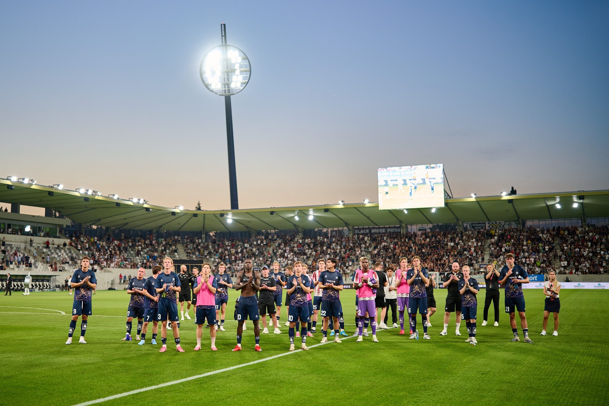 Další kolo pohárů: Sparta čelí gigantovi, Hradec zkusí zázrak, Jablonec je favorit
