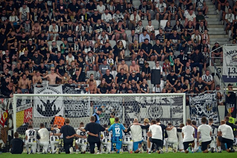 Koeficient i sen o 5/5: Hradec padl s Panathinaikosem, boj o desáté místo pokračuje