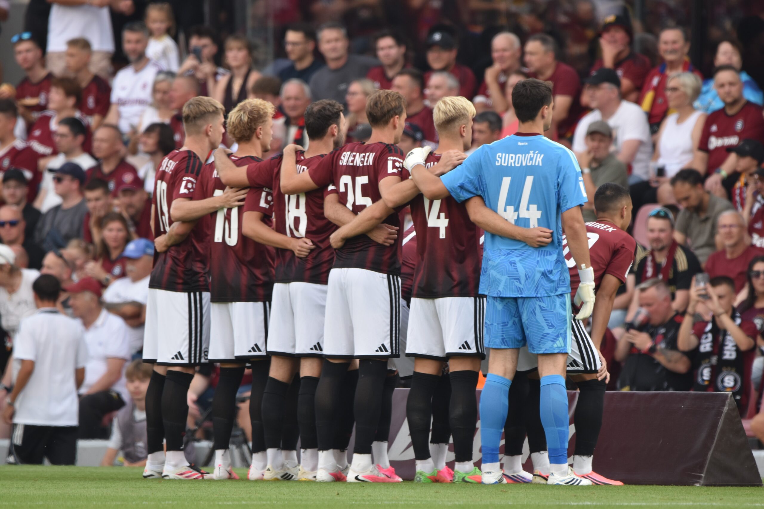 Chybějící jistota v brance: Sparta řeší problém, který se táhne roky