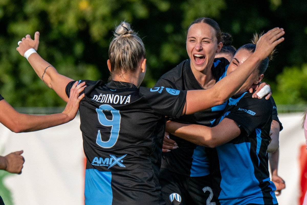 Úspěšný týden v Europa Cupu! Sparťanky vykročily za postupem, Liberec zaskočil norské favoritky