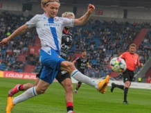 Kdo vyběhne na Nových Bazalech? Tip na sestavu Baníku v roce 2031