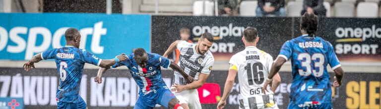Hradec podruhé v řadě prohrál a klesá tabulkou. Atraktivní ofenzivní trio trenéra Horejše nepotěšilo